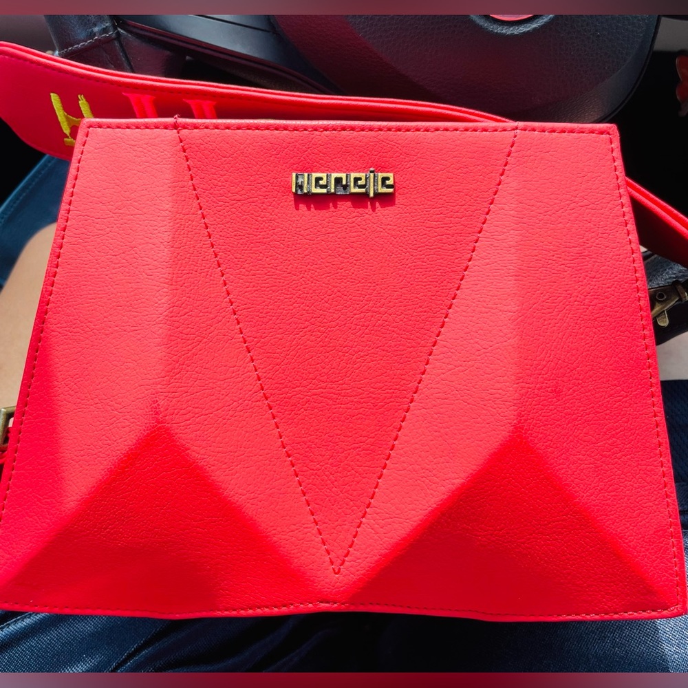 HEREJE Red Women's Bag